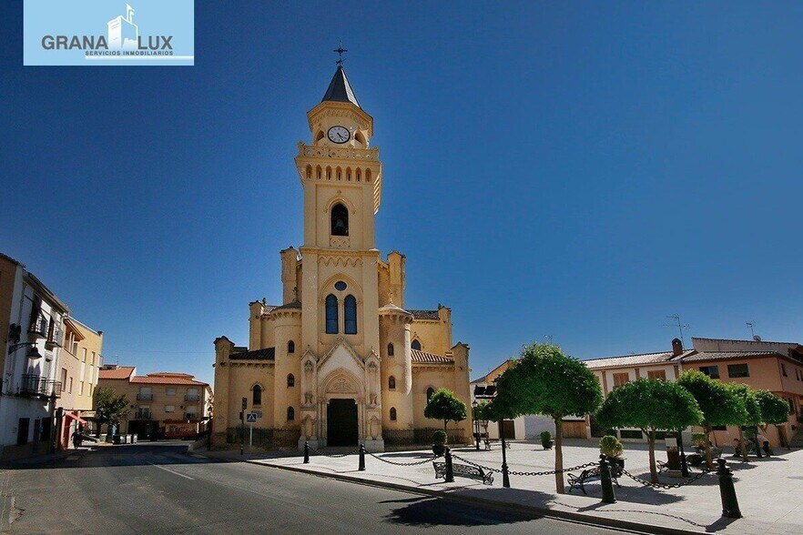 Retail in Las Gabias for sale - Building Photo - Image 1 of 12