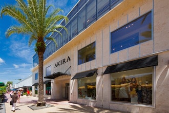 701 Lincoln Rd, Miami Beach, FL to rent Interior Photo- Image 2 of 4