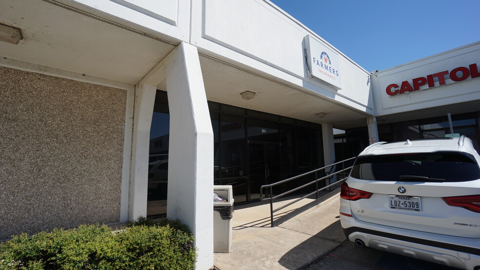 14611 MoPac Expy N, Austin, TX for rent - Building Photo - Image 2 of 8