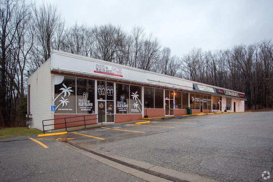 322-332 Darrow Rd, Akron, OH for rent - Primary Photo - Image 1 of 4