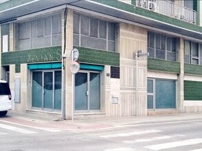 Retail in Amposta, Tarragona to rent Interior Photo- Image 1 of 12