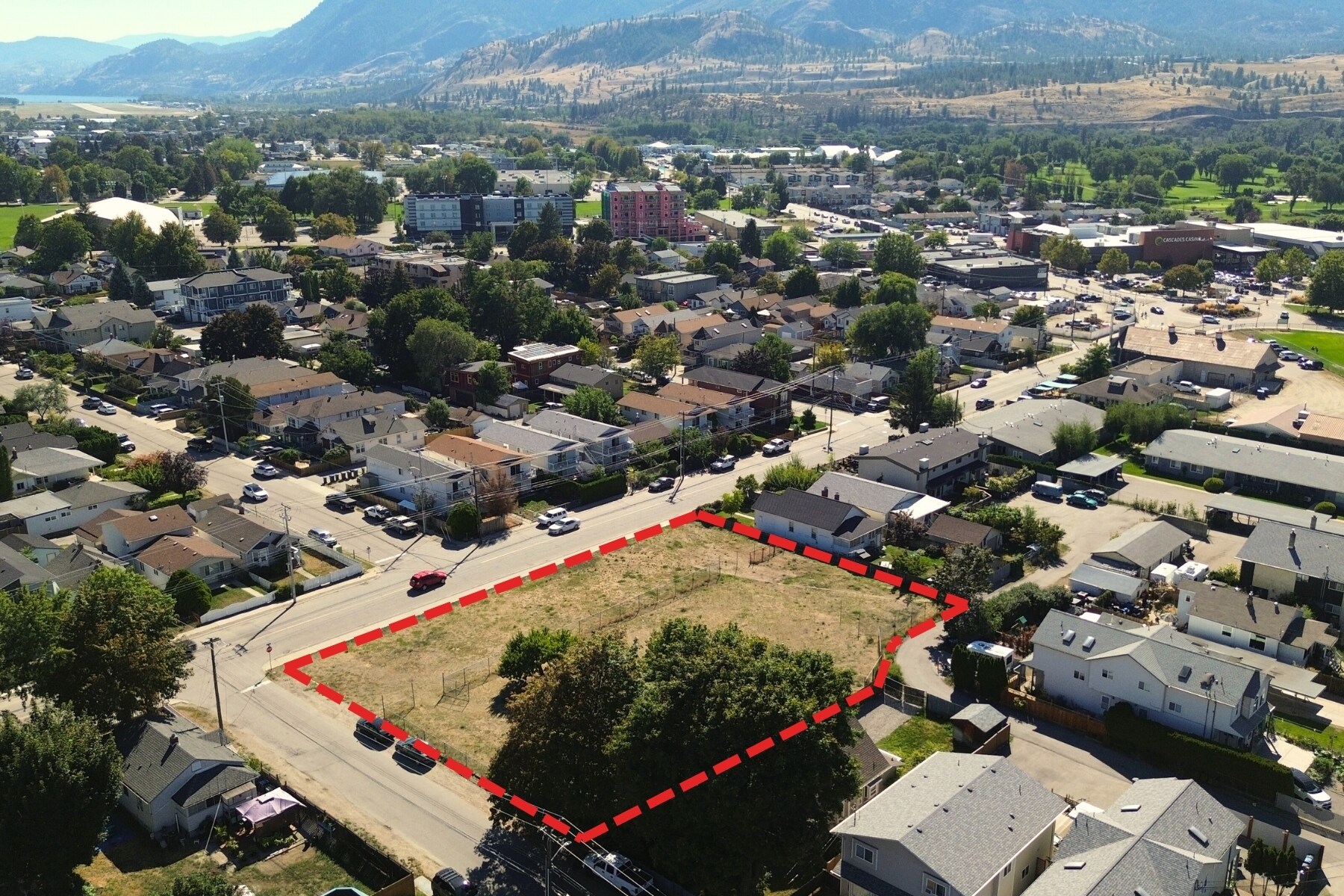 535 Wade Ave, Penticton, BC for sale Building Photo- Image 1 of 1
