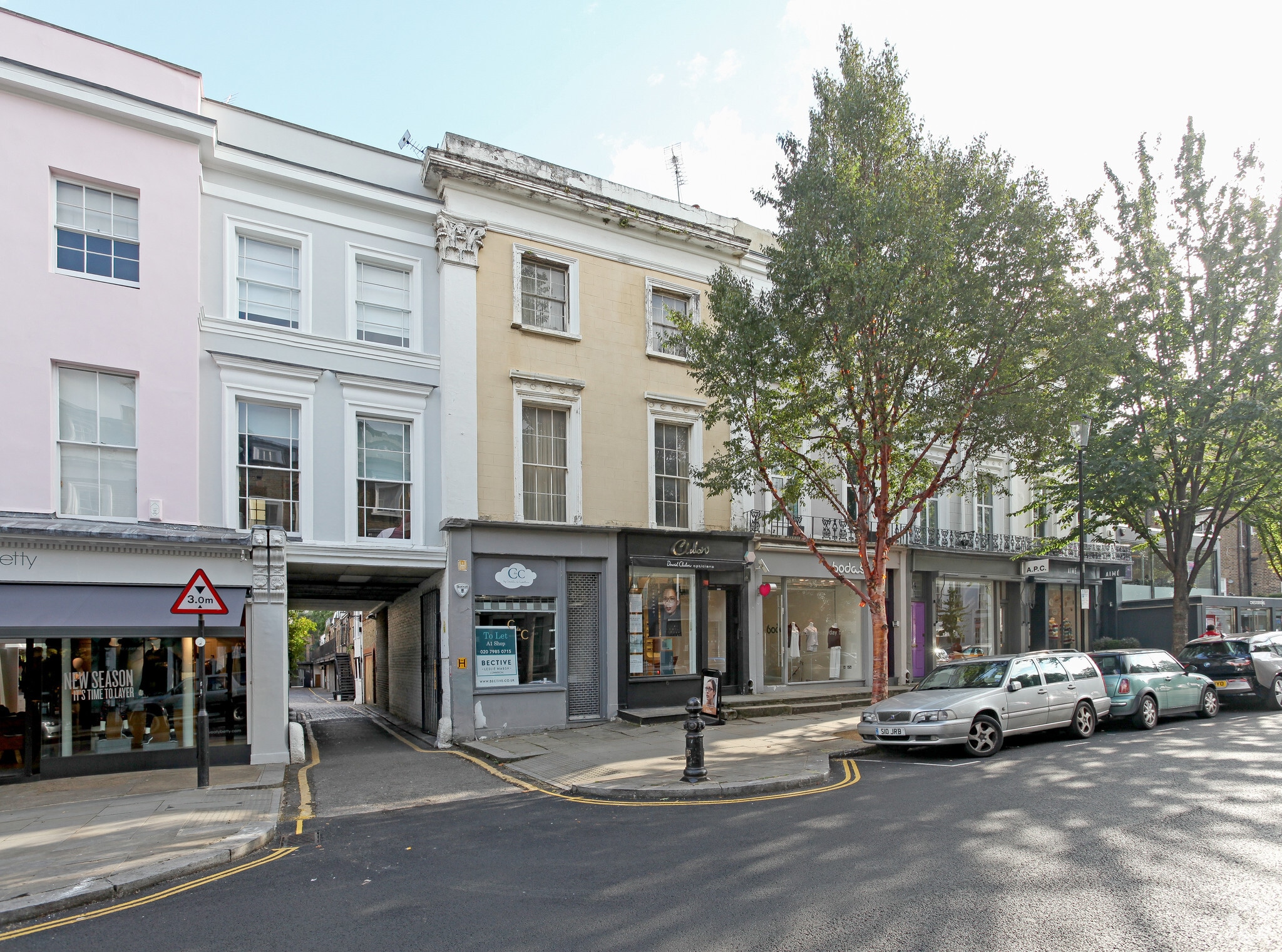 38B Ledbury Rd, London to rent Primary Photo- Image 1 of 5