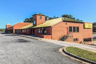 5062 Old Cherokee St, Acworth, GA for sale Primary Photo- Image 1 of 1