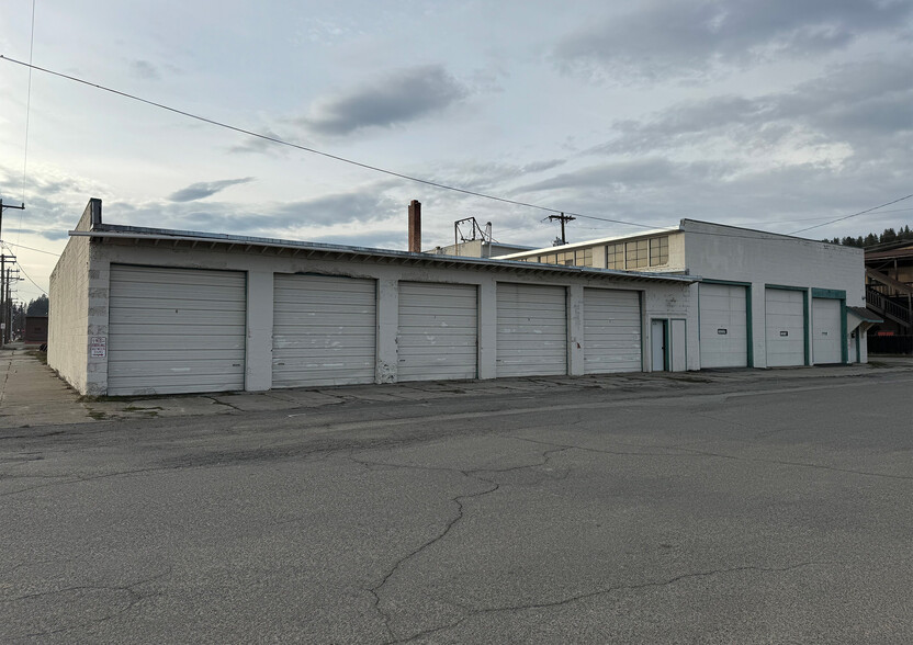 103 N Wright Ave, Cle Elum, WA for rent - Primary Photo - Image 1 of 1