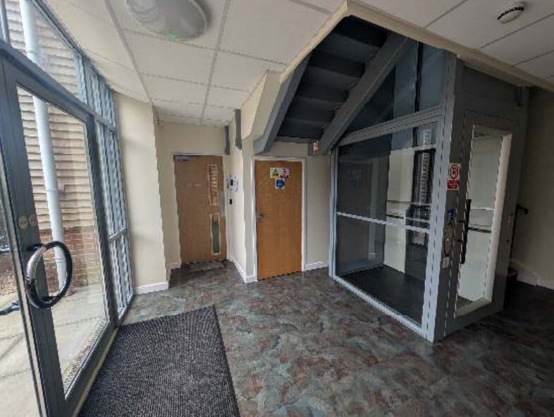 Poles Ln, Winchester to rent Interior Photo- Image 1 of 2