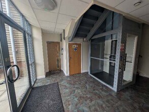 Poles Ln, Winchester to rent Interior Photo- Image 1 of 2