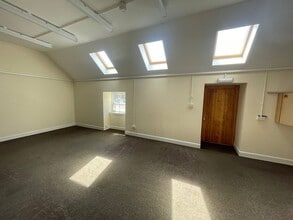 12 Dalmenny, South Queensferry to rent Interior Photo- Image 2 of 3