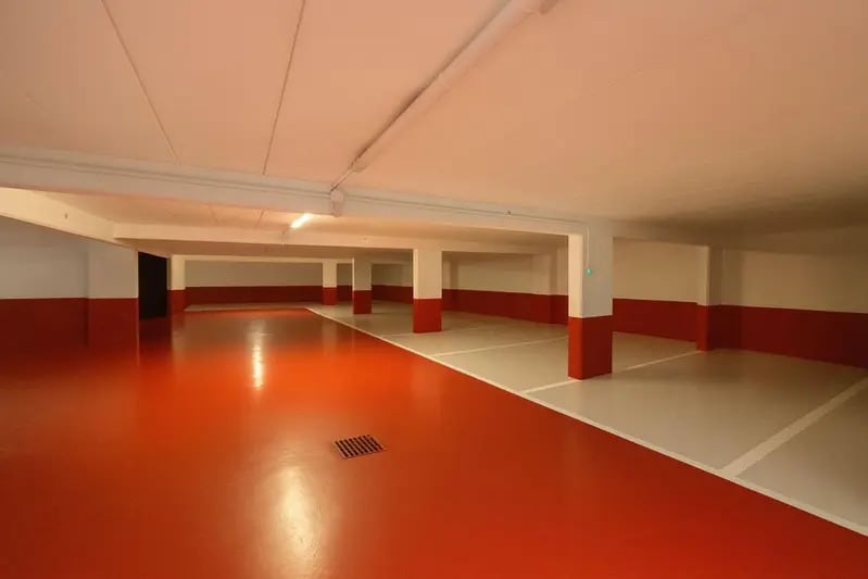 Industrial in Paris to rent Building Photo- Image 1 of 7