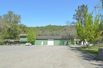 1150 Bel Arbres Dr, Redwood Valley, CA for sale Primary Photo- Image 1 of 1