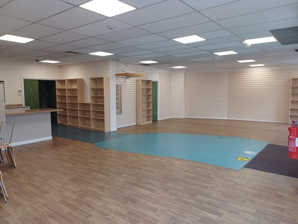 9-11 Bridge St, Kettering to rent Interior Photo- Image 1 of 6