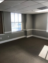 120 N Congress St, Jackson, MS for rent Interior Photo- Image 2 of 3