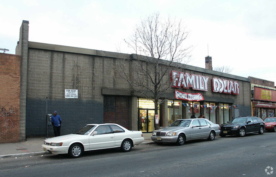 62-68 Broadway, Newark, NJ for sale - Primary Photo - Image 1 of 1