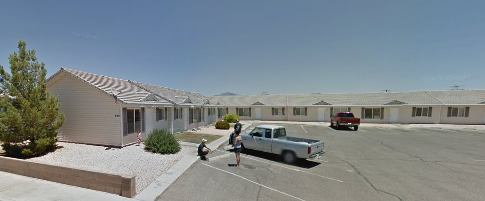 220 N Jones St, Overton, NV for sale - Primary Photo - Image 1 of 1