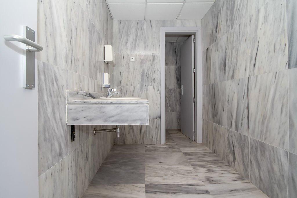 Tres Cantos, MAD 28760 - Unit - -  - Interior Photo - Image 2 of 7