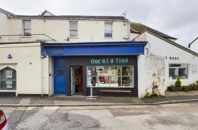 9 Mansel St, Carmarthen for sale - Building Photo - Image 1 of 1