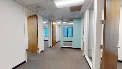 2200 6th Ave, Seattle, WA to rent Interior Photo- Image 2 of 3