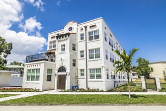 635 12th Ave NE, Saint Petersburg, FL for sale Building Photo- Image 1 of 1