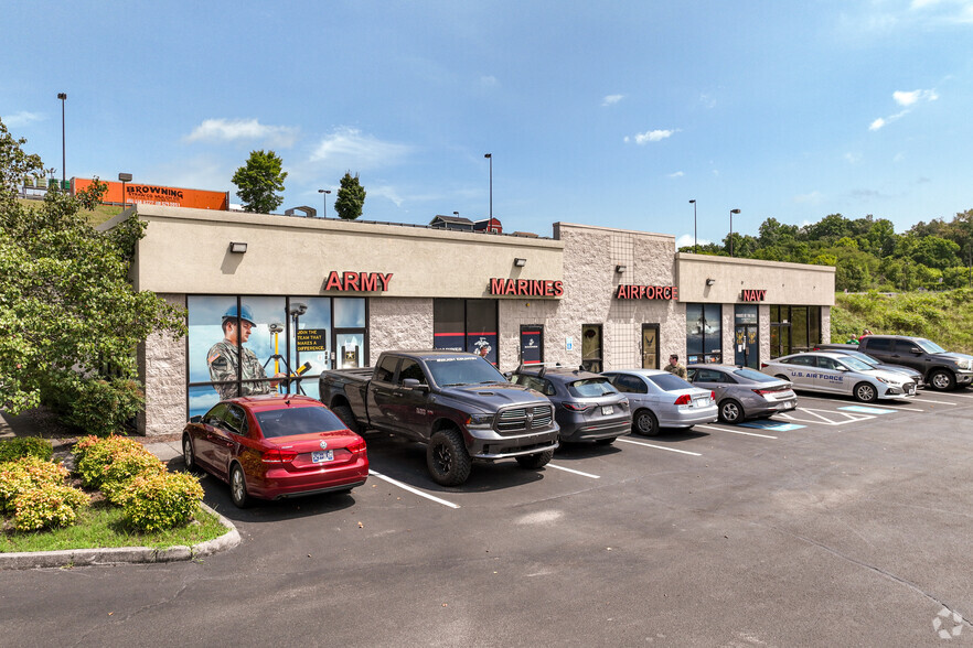 1051-1055 Waterman Private Rd, Kingsport, TN for sale - Building Photo - Image 3 of 12