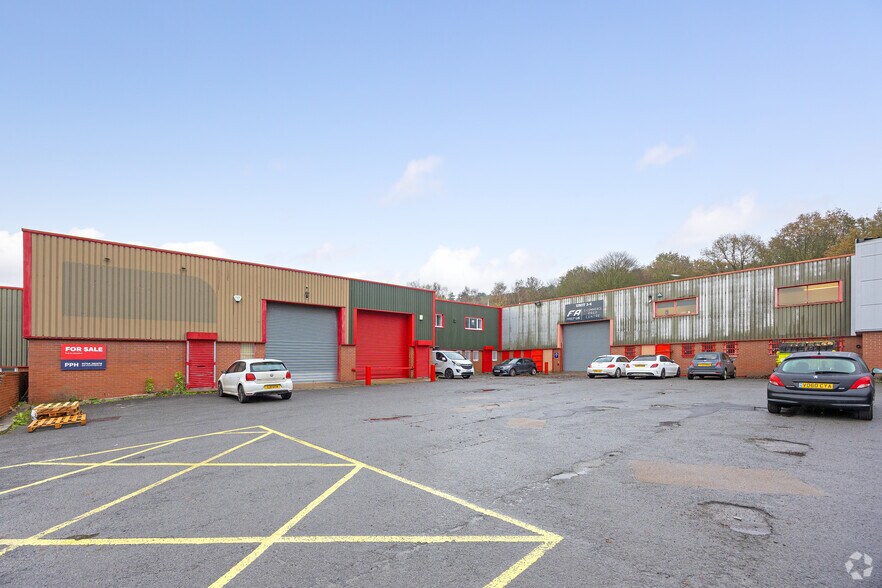 Exmoor Ave, Scunthorpe to rent - Primary Photo - Image 1 of 3