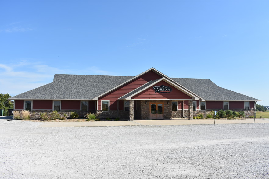 1921 North St, Seneca, KS for sale - Primary Photo - Image 1 of 1