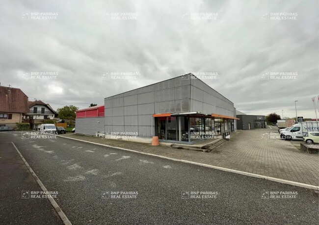 Location Local d'activités 340 m²