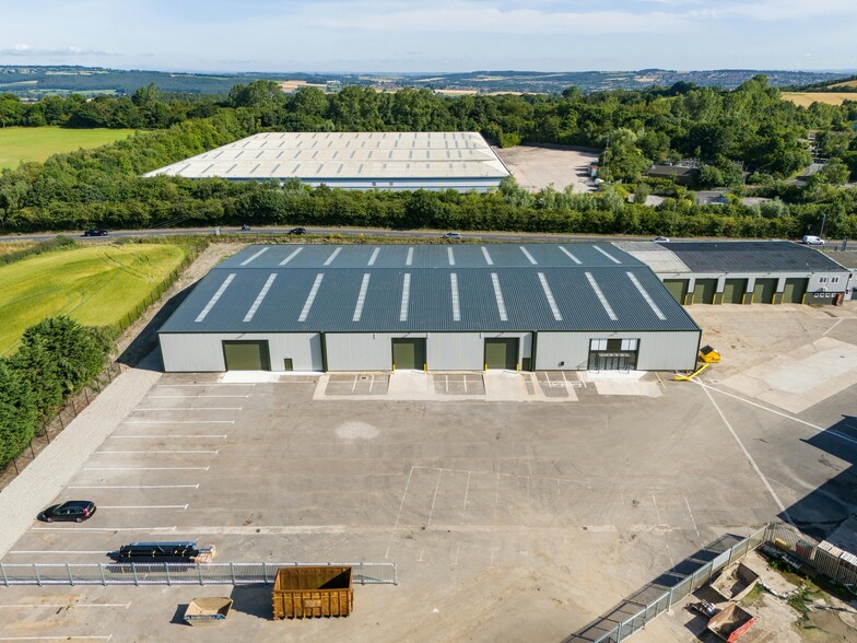 Fall Bank Industrial Estate, Barnsley to rent - Building Photo - Image 3 of 5