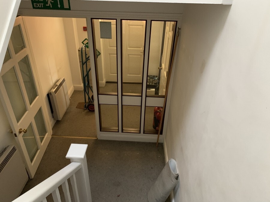 19 High St, Saffron Walden to rent Interior Photo- Image 1 of 2