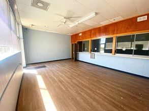 2619 Pike Ave, North Little Rock, AR to rent Interior Photo- Image 2 of 2