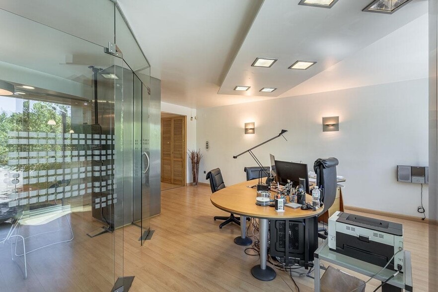 Plaza de Carretas, 5, Granada, Granada for sale - Building Photo - Image 3 of 30