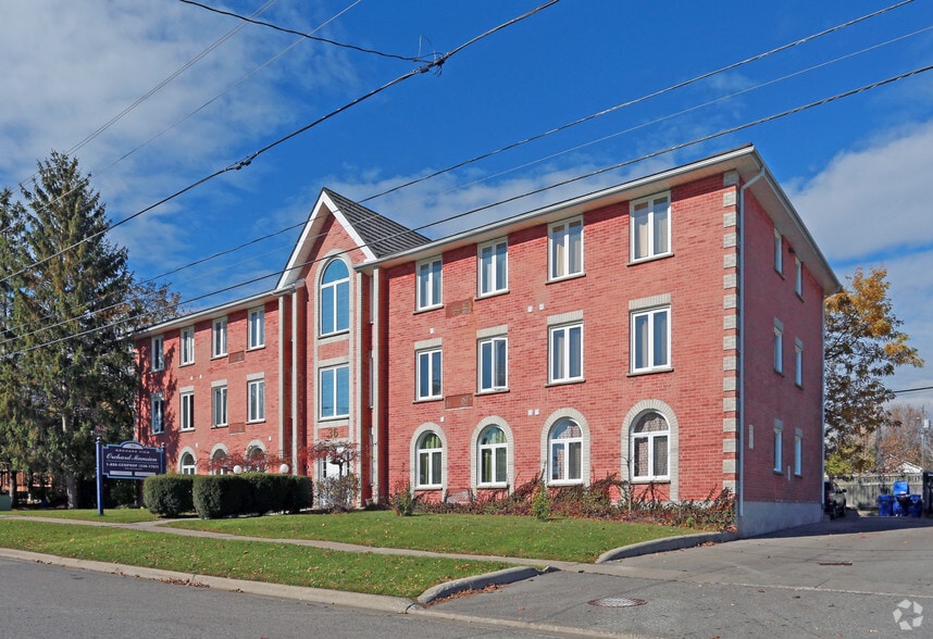 Ontario East Portfolio portfolio of 6 properties for sale on LoopNet.co.uk - Primary Photo - Image 3 of 6