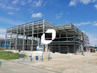 More details for Office, Light Industrial to Rent