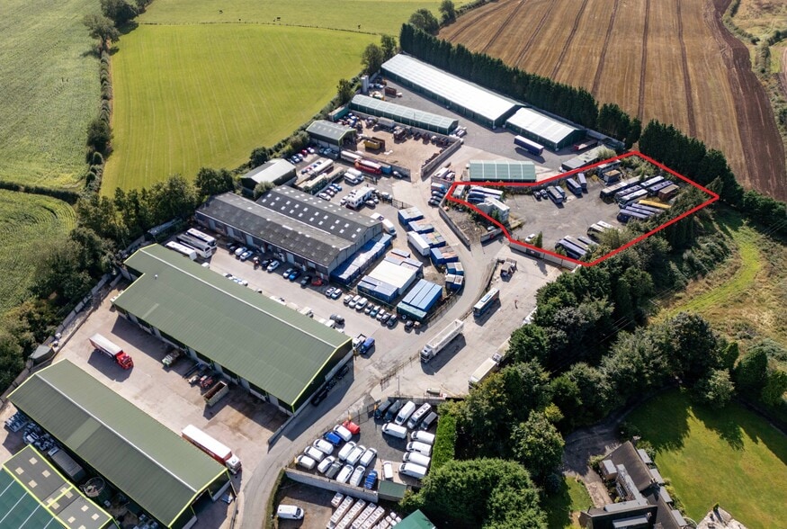 Moorfields, Stafford to rent - Building Photo - Image 2 of 2