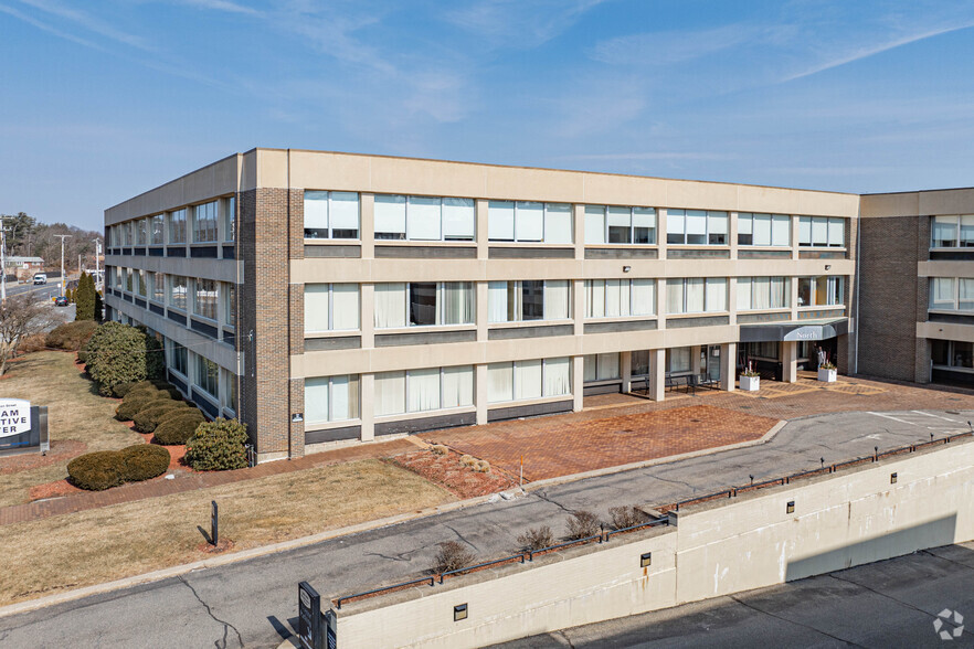 980-990 Washington St, Dedham, MA for rent - Primary Photo - Image 1 of 20