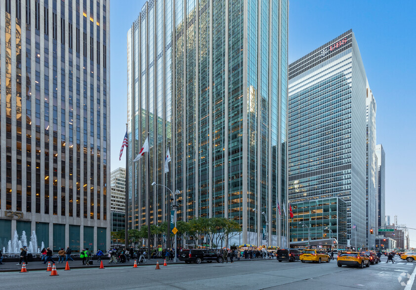 1251 Avenue of the Americas, New York, NY for rent - Primary Photo - Image 1 of 22