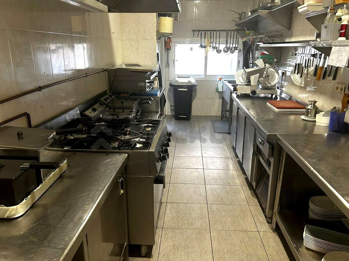 Sant Pere de Ribes, BAR 08812 - - - Interior Photo - Image 2 of 4