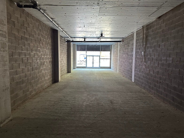 112-128 London Rd, Liverpool to rent - Building Photo - Image 3 of 11