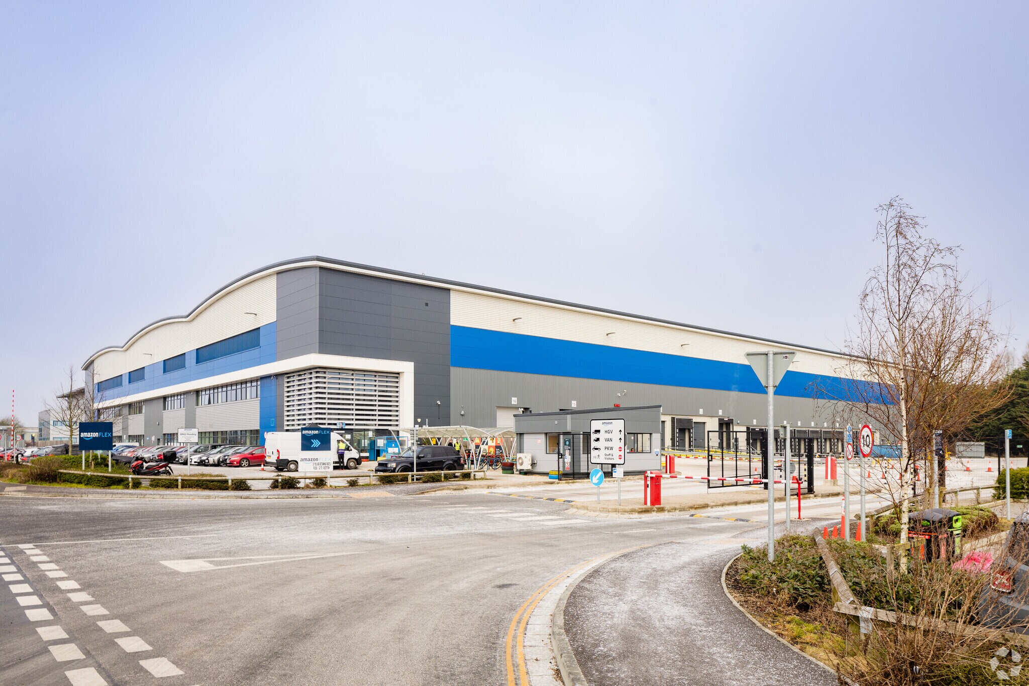 2 Drg, Reading for sale Primary Photo- Image 1 of 1