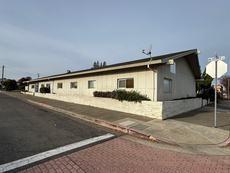 2110 Ferry St, Anderson, CA for rent - Building Photo - Image 2 of 9