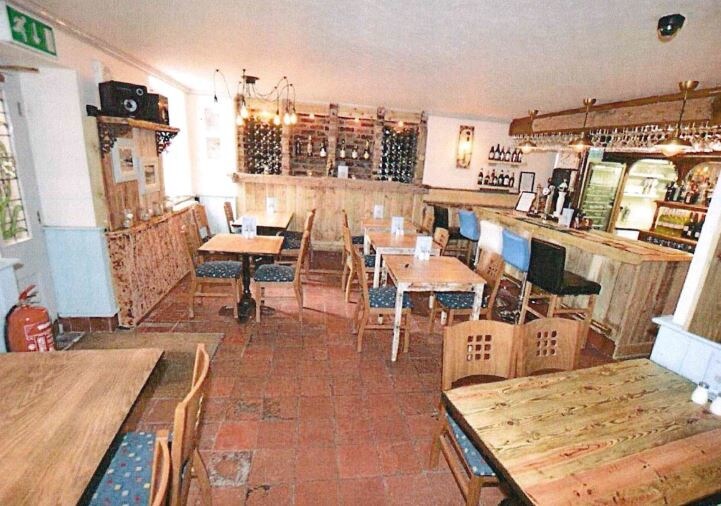 17 Glandovey Ter, Aberdovey for sale - Interior Photo - Image 1 of 1