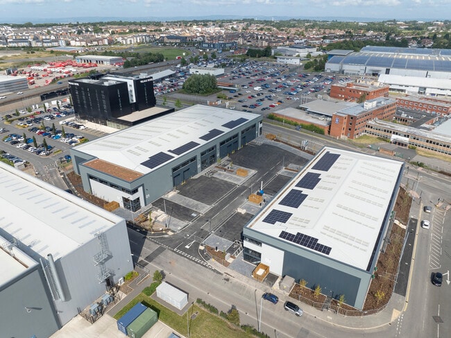 More details for Bullfinch Close, Patchway - Industrial to Rent