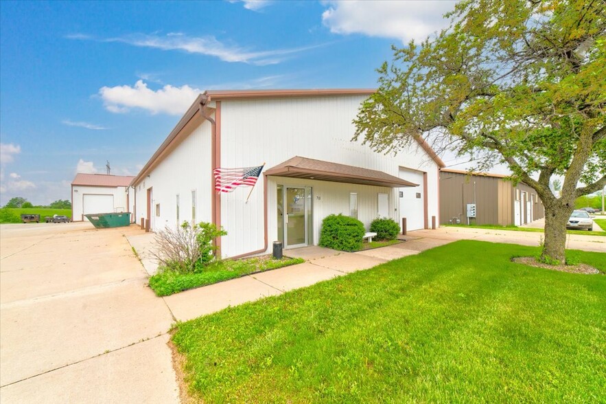 710 49th St, Marion, IA for sale - Building Photo - Image 1 of 1