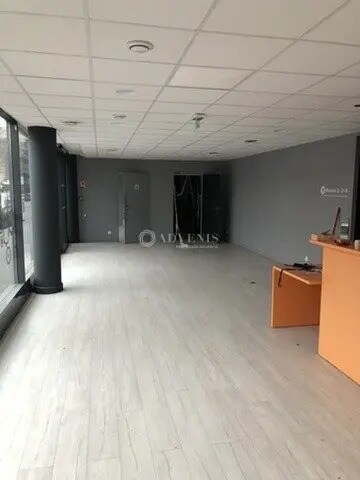 Retail in Nancy for sale - Building Photo - Image 2 of 6