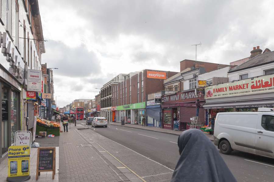 262 North End Rd, London for sale Building Photo- Image 1 of 5