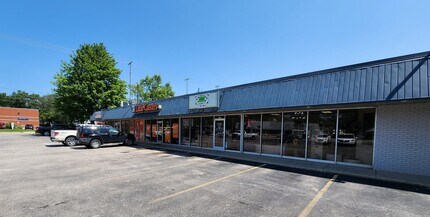 616-618 E Savidge St, Spring Lake, MI for rent Building Photo- Image 2 of 9