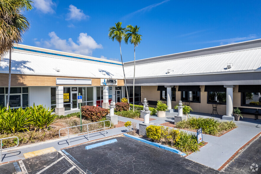 6200 N Federal Hwy, Fort Lauderdale, FL for rent - Building Photo - Image 3 of 7