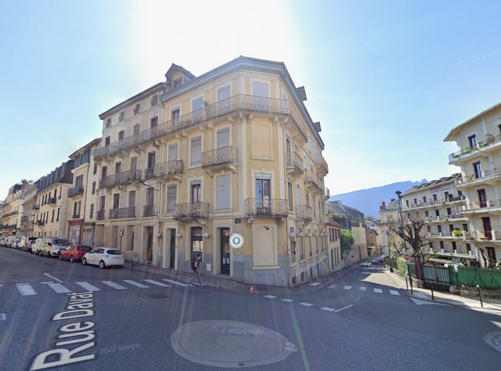 Location Bureaux 133 m² - Photo 1