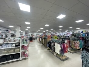 Bridge St, Downham Market to rent Interior Photo- Image 1 of 2