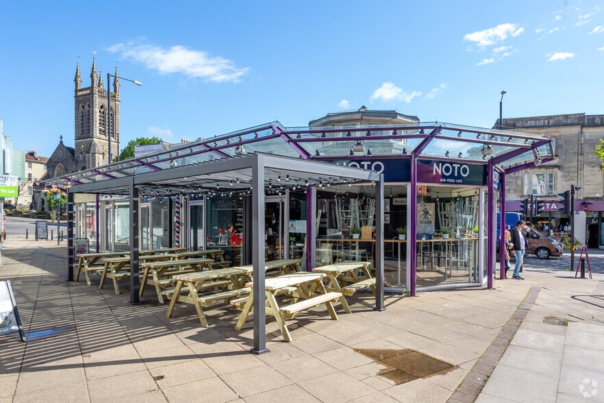 Whiteladies Rd, Bristol for sale - Primary Photo - Image 1 of 1