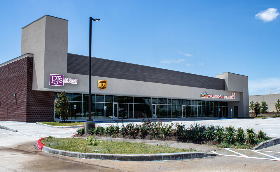 Grand Parkway Shopping Ctr, Sugar Land, TX for rent - Building Photo - Image 1 of 4